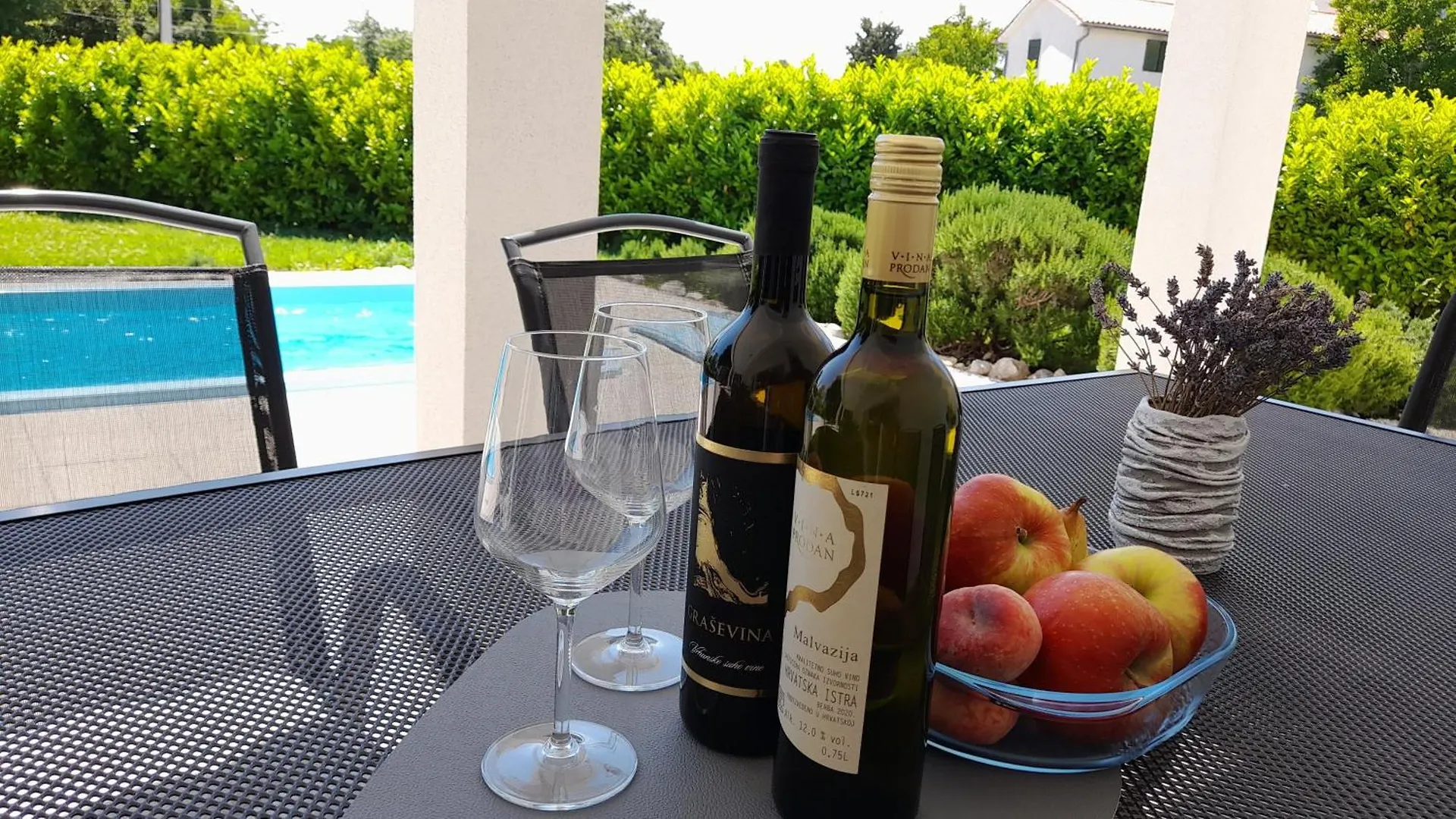 Aria Ferienhaus Mit Pool, In Filipana Holiday home