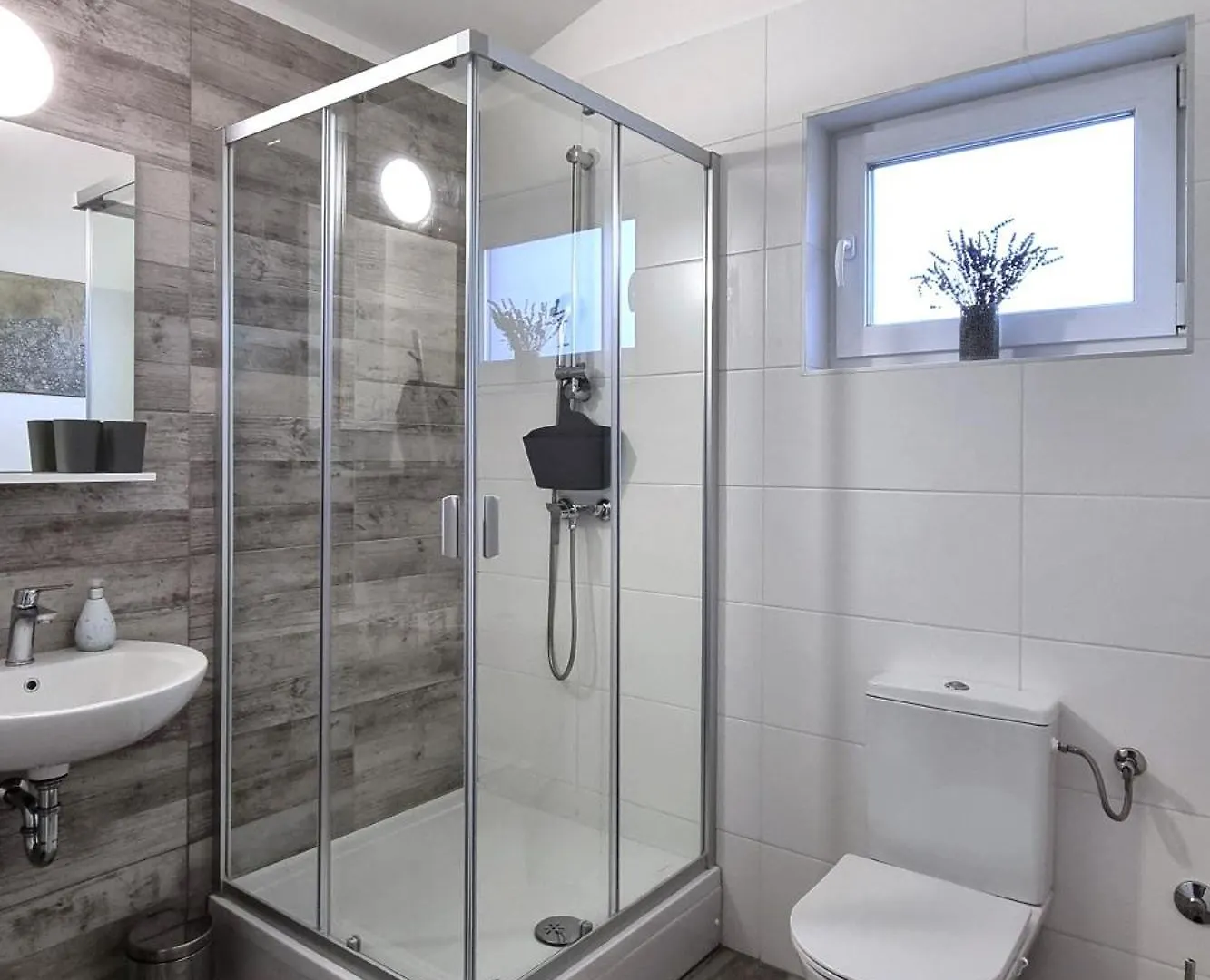 Aria Ferienhaus Mit Pool, In Filipana Holiday home